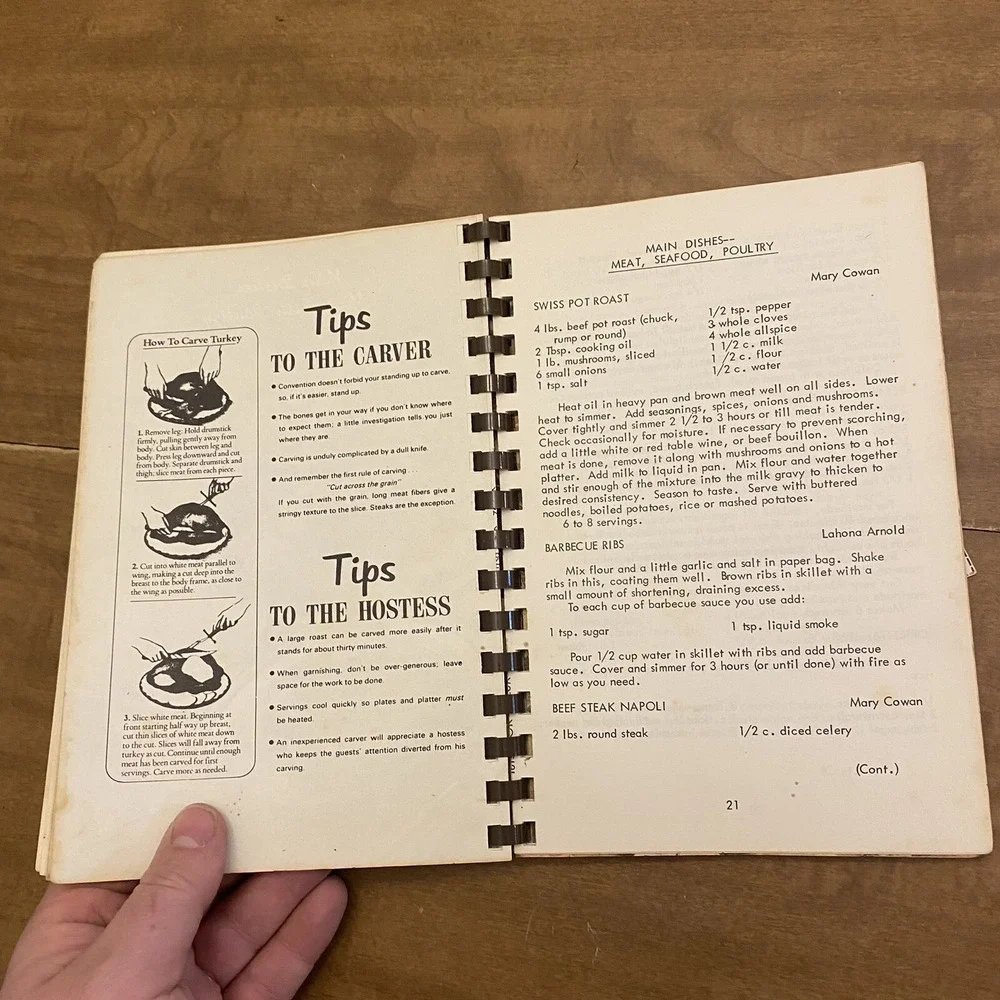 Western Hills Assembly Of God Tulsa Oklahoma Church Cookbook VTG Comb Local